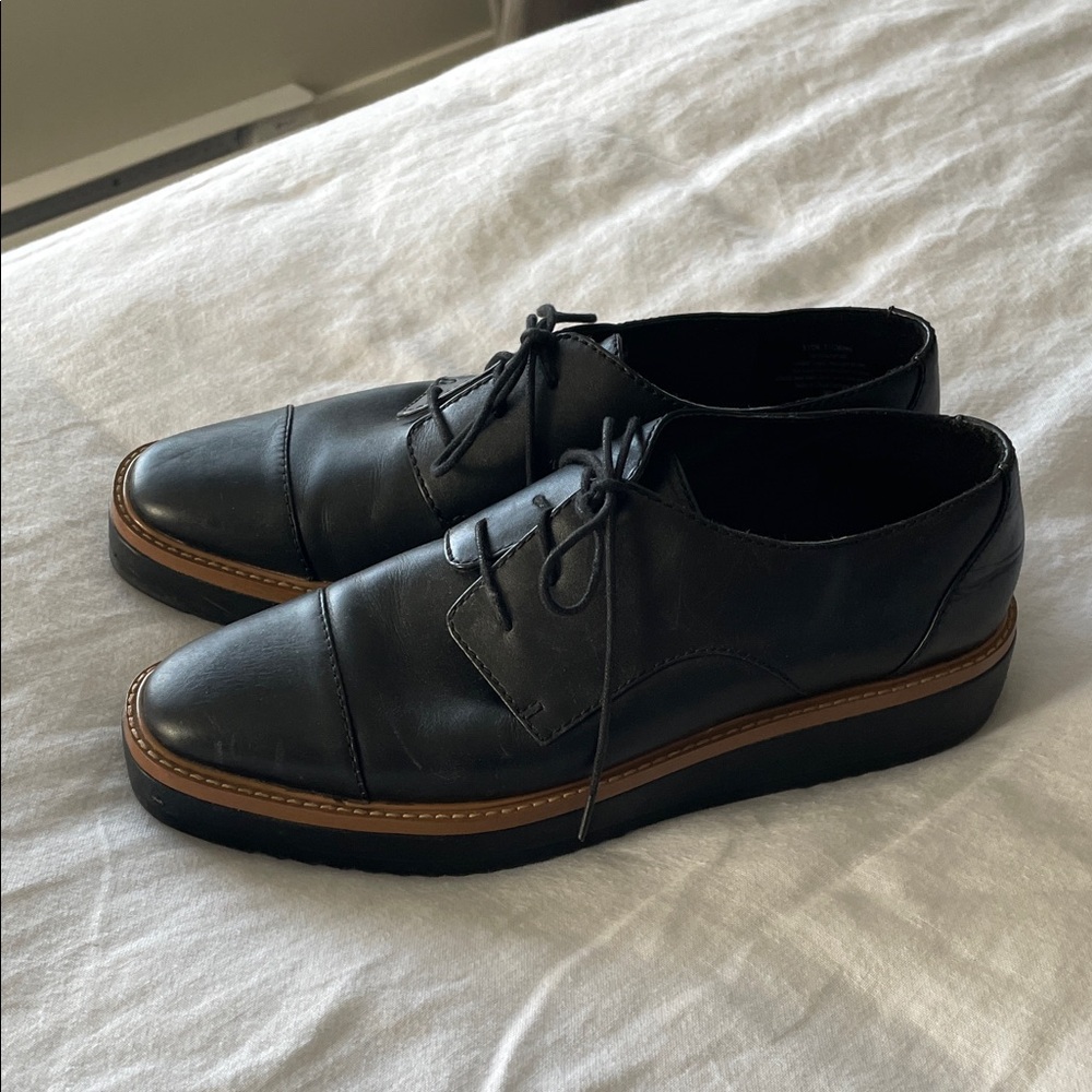 Nine West Black Leather Flats